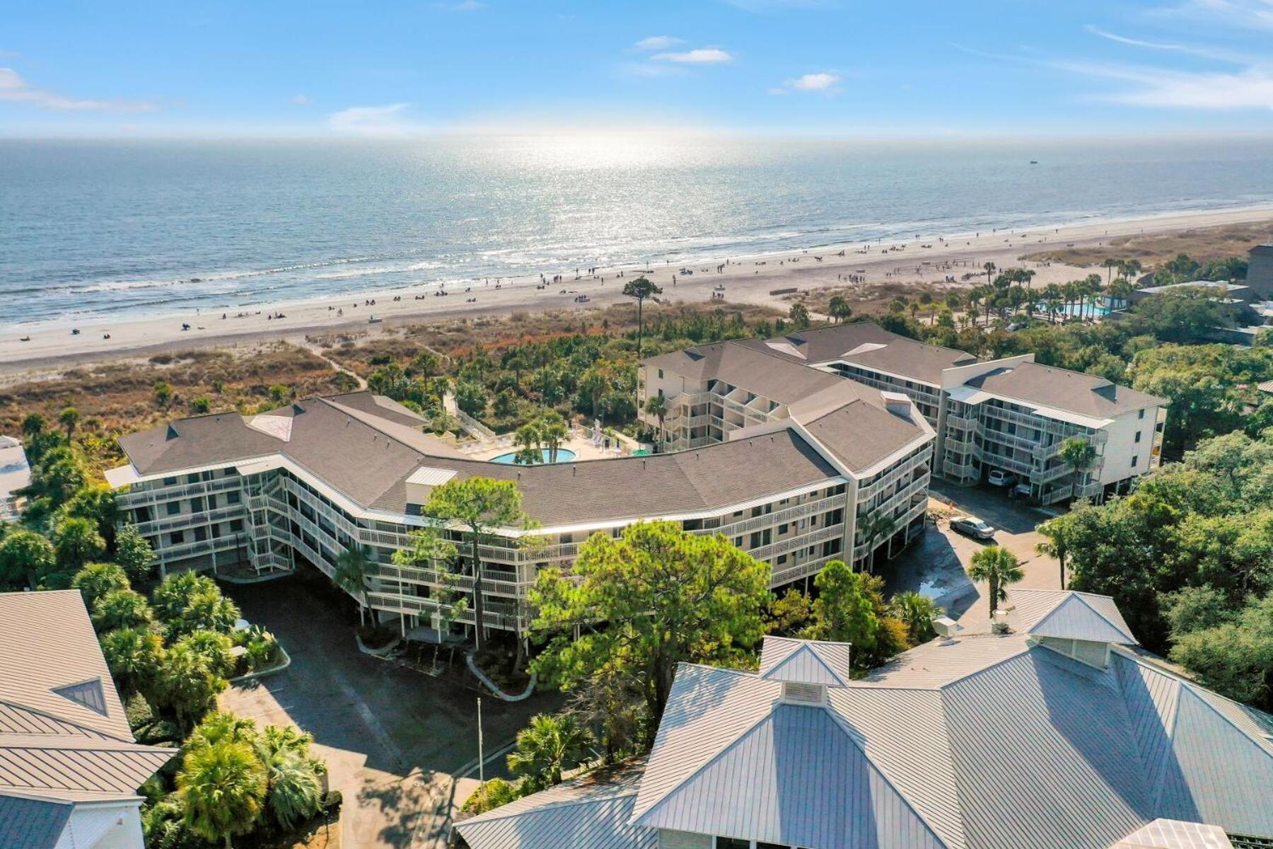 The Breakers #220 Beach Condo, Beautiful Ocean View At Coligny Beach, 4 N Forest Beach Drive Hilton Head, Walk To All Shops Restaurants, Renovated Jan 2024, Vacation Rental Hhi Llc Hilton Head Island Eksteriør bilde