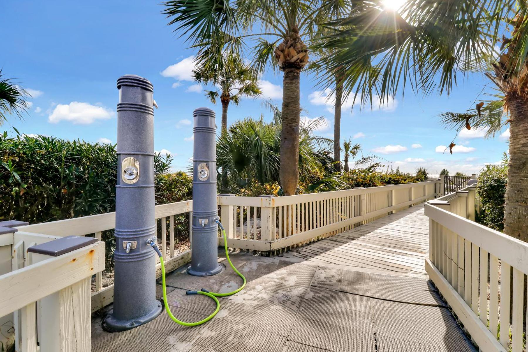 The Breakers #220 Beach Condo, Beautiful Ocean View At Coligny Beach, 4 N Forest Beach Drive Hilton Head, Walk To All Shops Restaurants, Renovated Jan 2024, Vacation Rental Hhi Llc Hilton Head Island Eksteriør bilde
