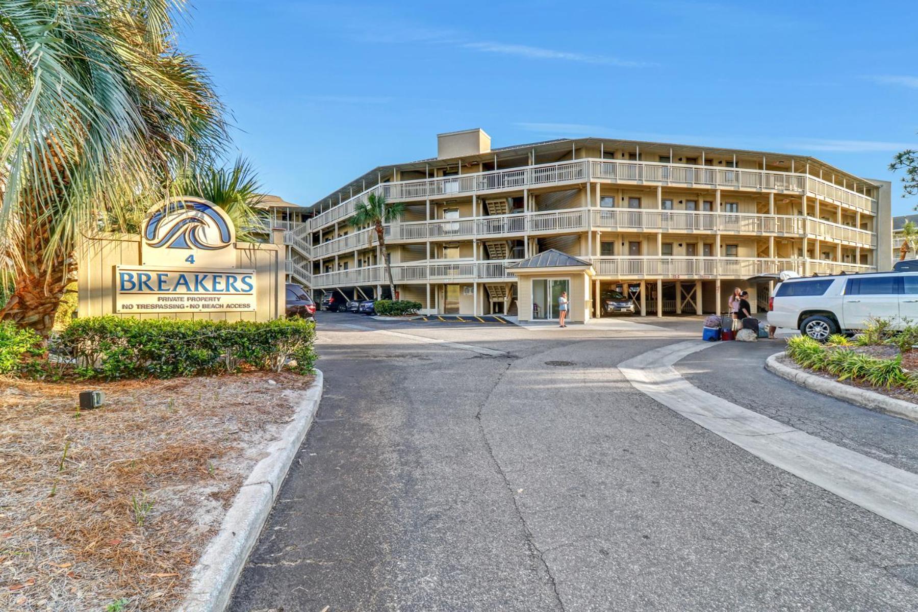 The Breakers #220 Beach Condo, Beautiful Ocean View At Coligny Beach, 4 N Forest Beach Drive Hilton Head, Walk To All Shops Restaurants, Renovated Jan 2024, Vacation Rental Hhi Llc Hilton Head Island Eksteriør bilde
