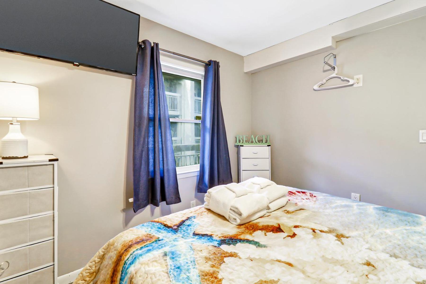 The Breakers #220 Beach Condo, Beautiful Ocean View At Coligny Beach, 4 N Forest Beach Drive Hilton Head, Walk To All Shops Restaurants, Renovated Jan 2024, Vacation Rental Hhi Llc Hilton Head Island Eksteriør bilde