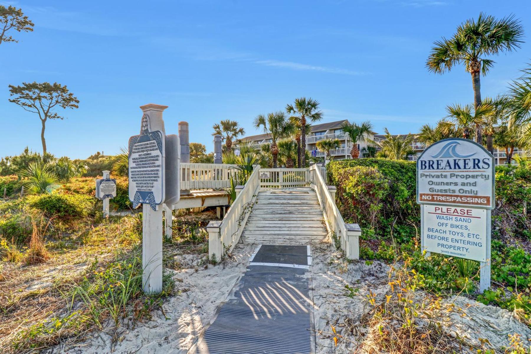 The Breakers #220 Beach Condo, Beautiful Ocean View At Coligny Beach, 4 N Forest Beach Drive Hilton Head, Walk To All Shops Restaurants, Renovated Jan 2024, Vacation Rental Hhi Llc Hilton Head Island Eksteriør bilde