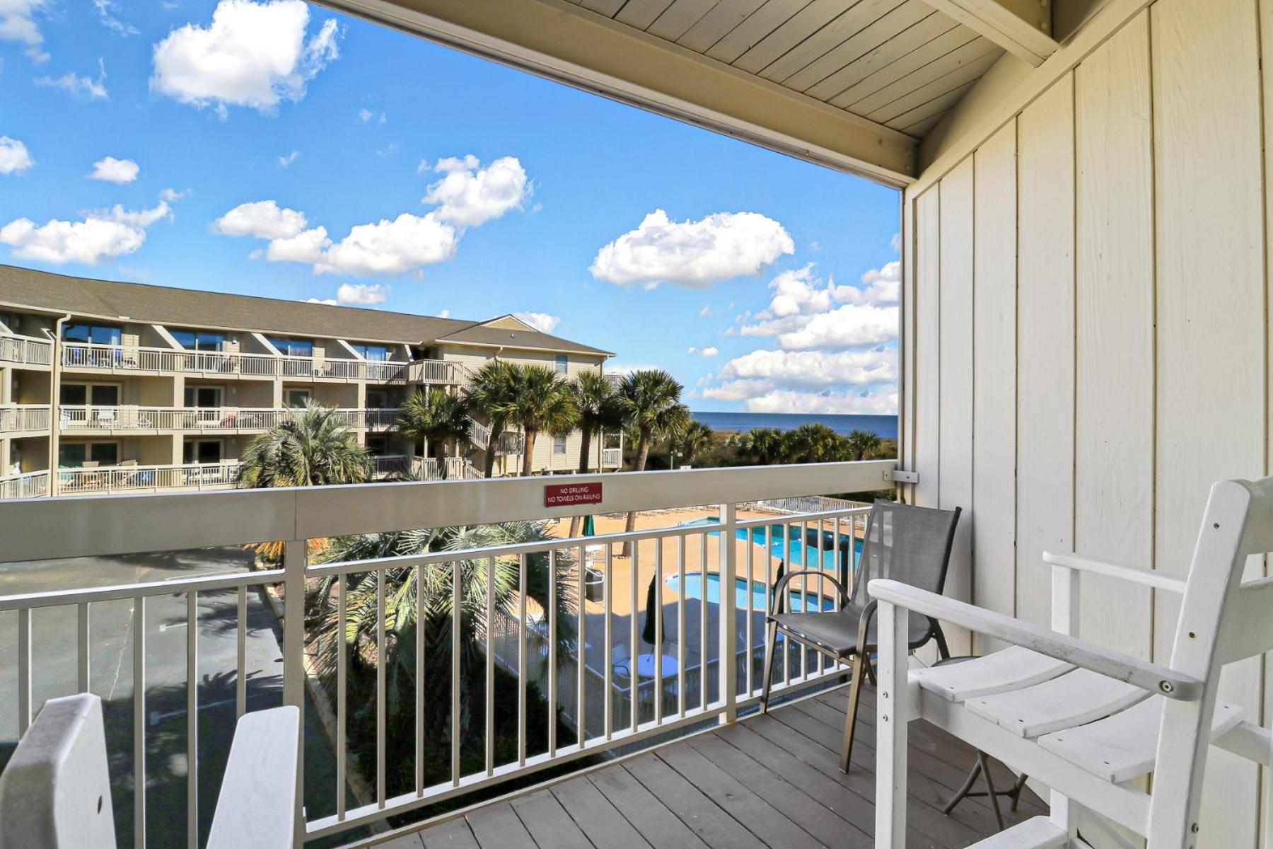 The Breakers #220 Beach Condo, Beautiful Ocean View At Coligny Beach, 4 N Forest Beach Drive Hilton Head, Walk To All Shops Restaurants, Renovated Jan 2024, Vacation Rental Hhi Llc Hilton Head Island Eksteriør bilde