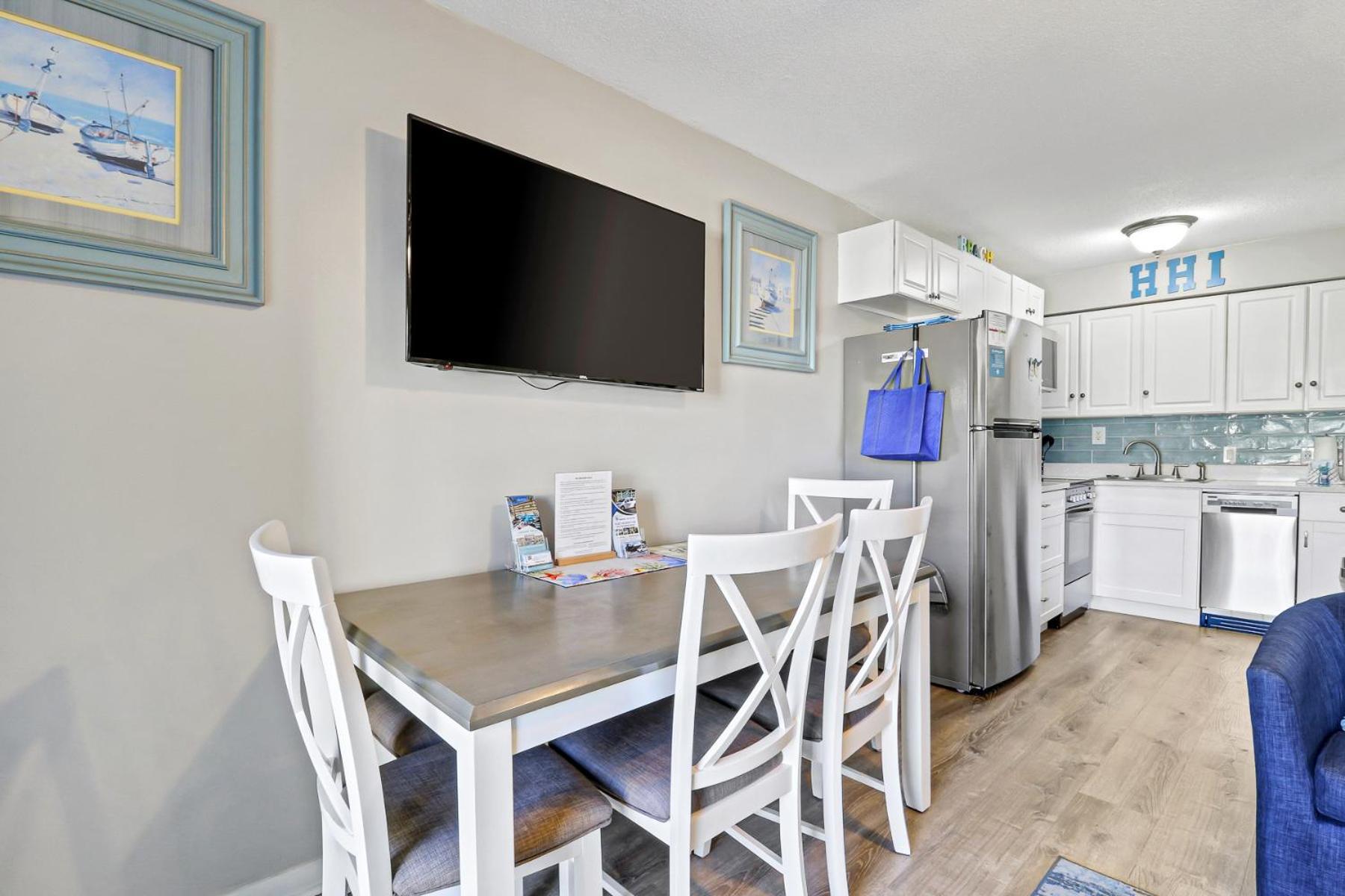 The Breakers #220 Beach Condo, Beautiful Ocean View At Coligny Beach, 4 N Forest Beach Drive Hilton Head, Walk To All Shops Restaurants, Renovated Jan 2024, Vacation Rental Hhi Llc Hilton Head Island Eksteriør bilde